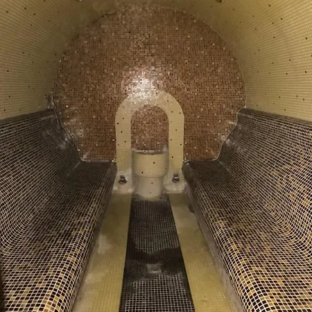 Roma Apartaments&spa Apartment